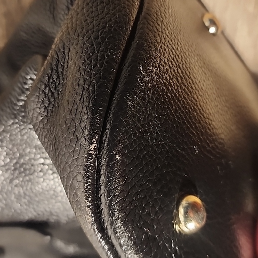 Vicenzo Black Genuine Leather Slouchy Shoulder Bag with Strap - Picture 10 of 16